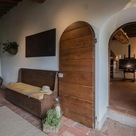Ancano Villa *